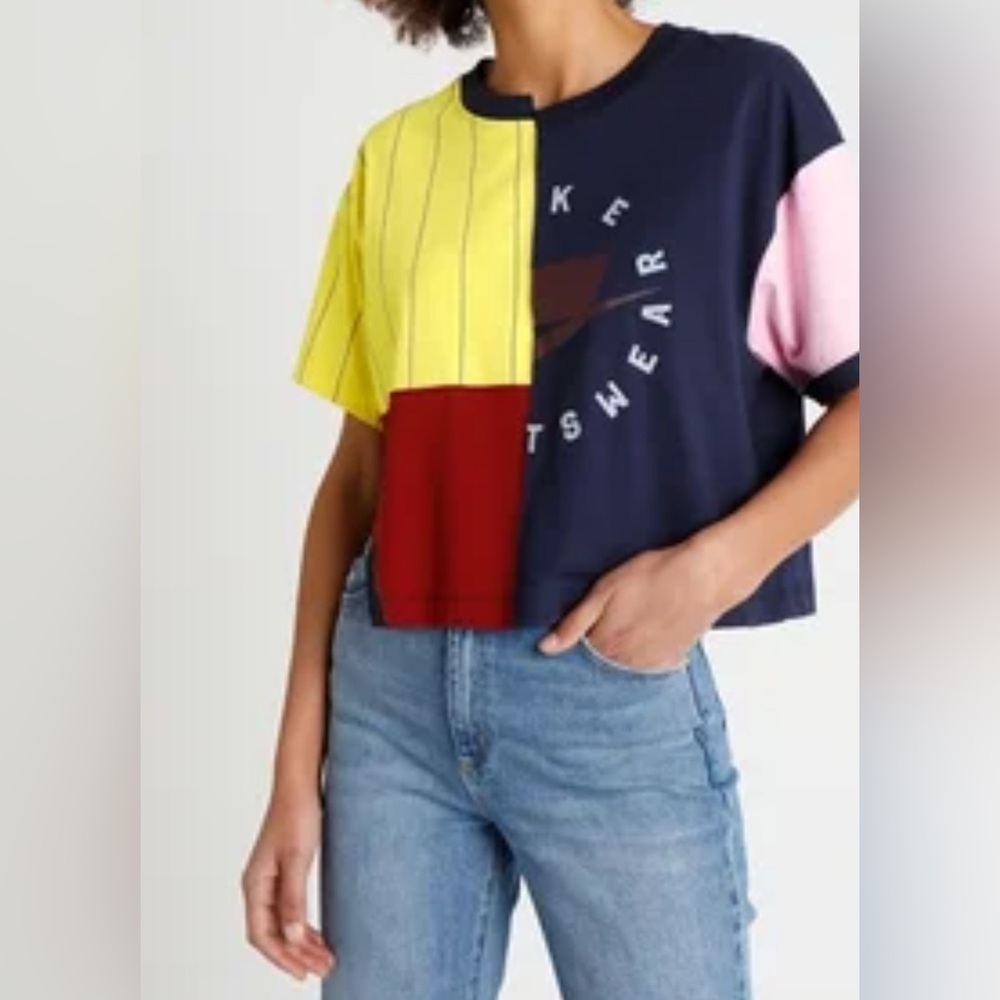Nike Sports Crop T-Shirt